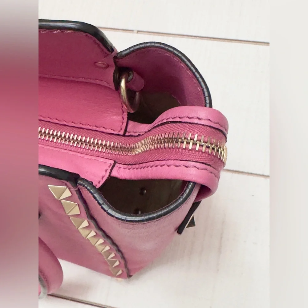 Pink Valentino Garavani Small Leather Rockstud Tote - Picture 15 of 15